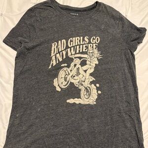 Torrid Charcoal Graphic Tee with Cream Skull / Motorcycle Print